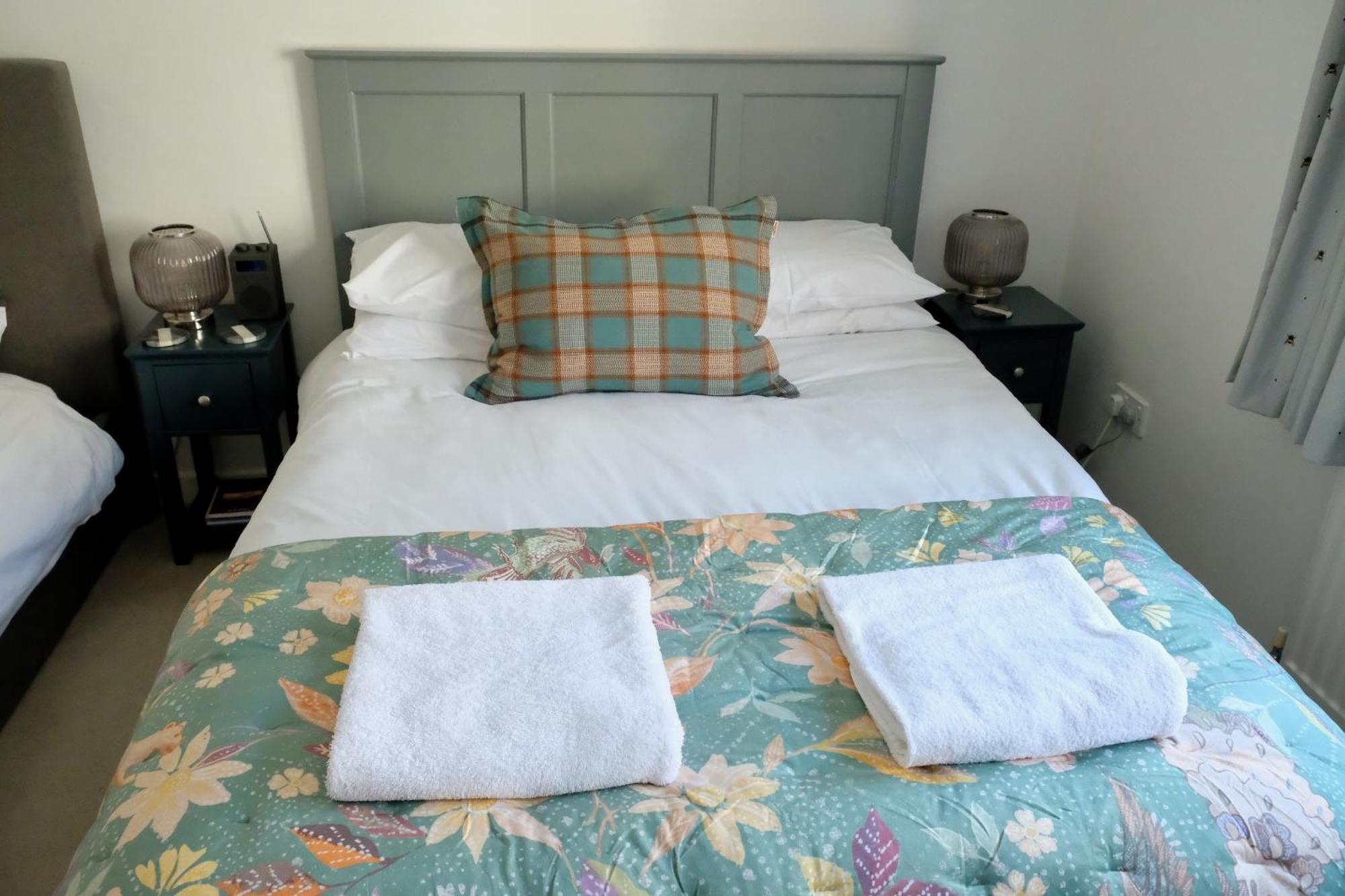 Spacious City Centre Apartment 바스 외부 사진