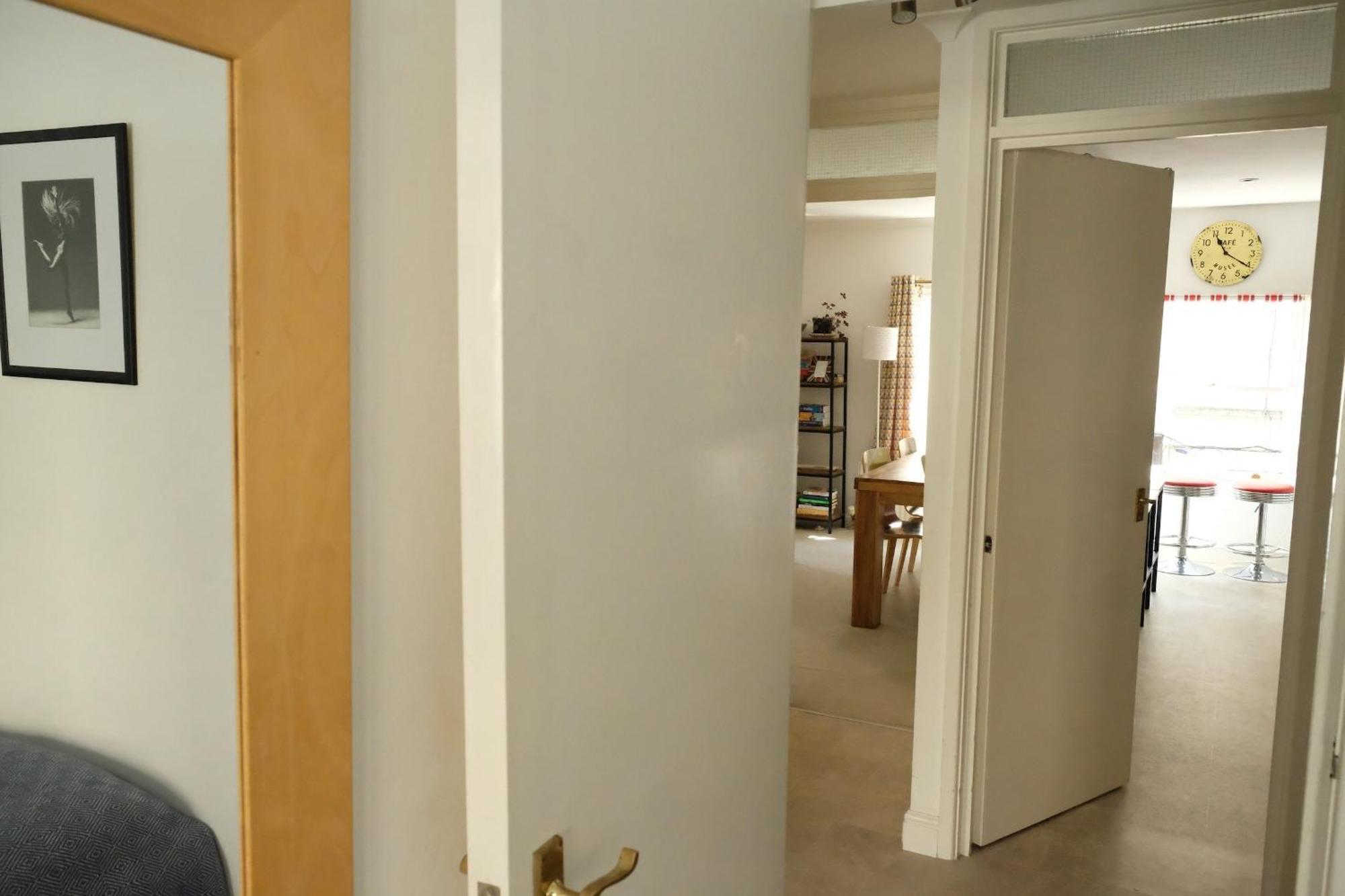 Spacious City Centre Apartment 바스 외부 사진