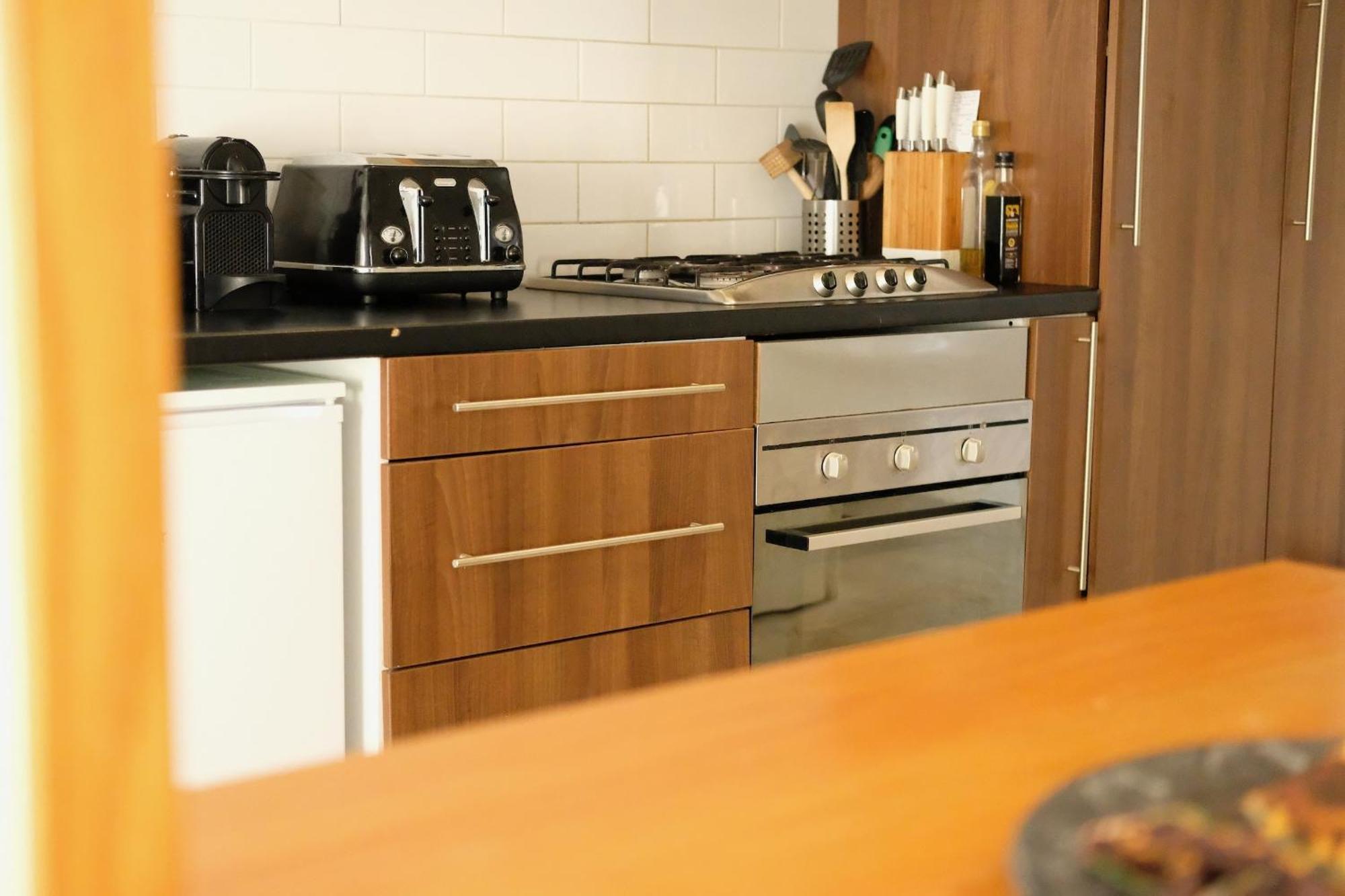 Spacious City Centre Apartment 바스 외부 사진